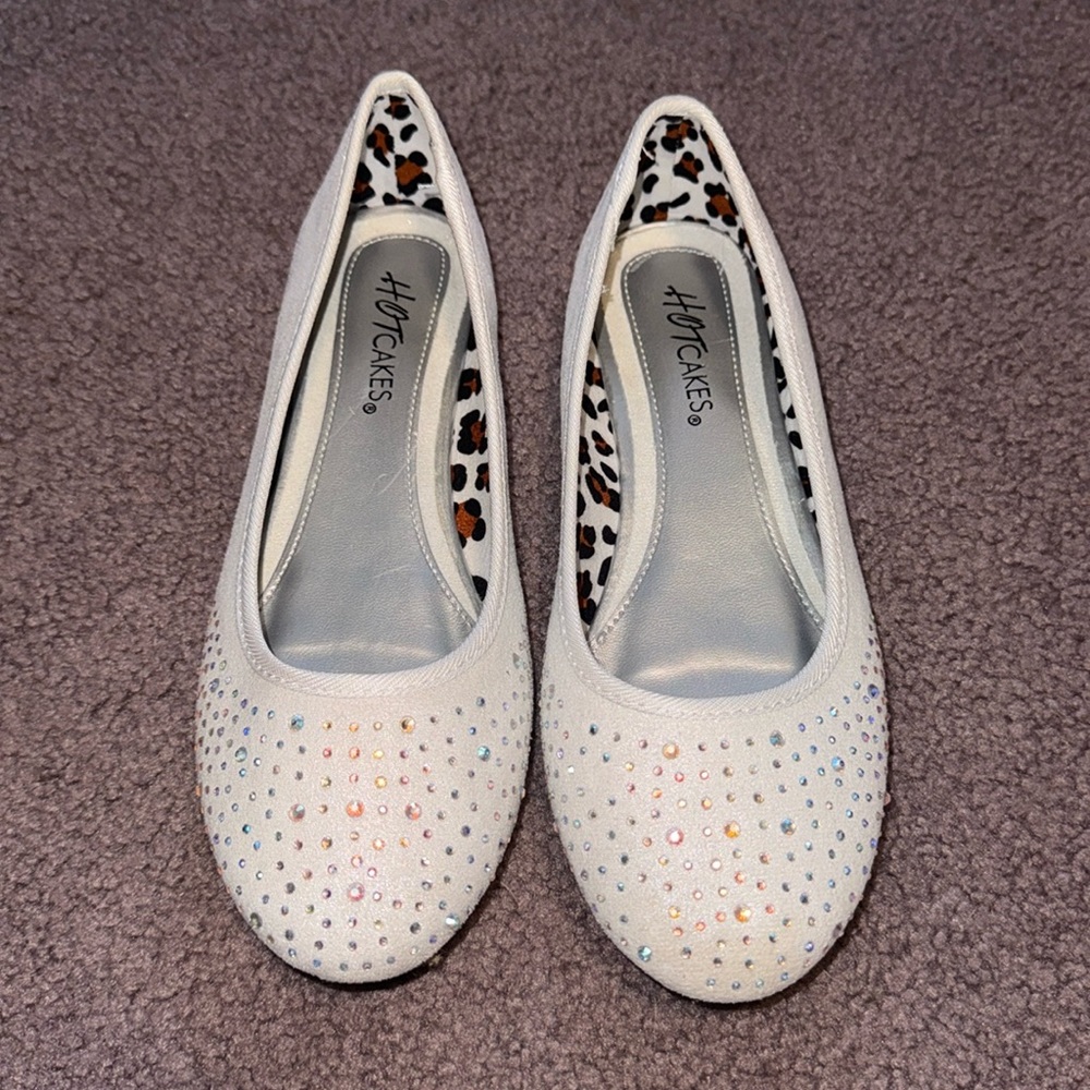 Hot Cakes dress shoes size 4M girls.